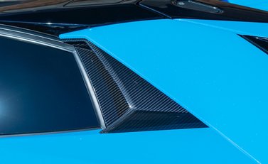 Lamborghini Aventador SVJ LP 770-4 Roadster 30