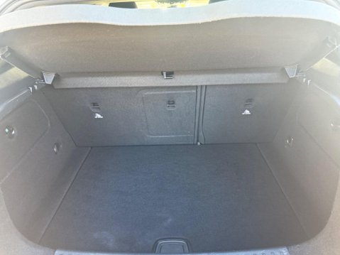 Mercedes-Benz A Class 1.6 A200 Sport Edition 7G-DCT Euro 6 (s/s) 5dr 38