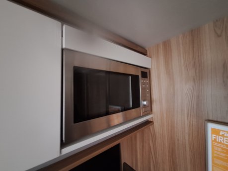 Swift Bessacarr 574 2018 AUTO 9