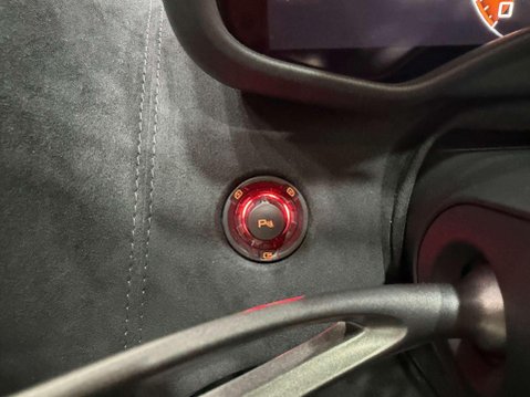 McLaren 600 3.8T V8 Spider 2dr Petrol SSG Euro 6 (s/s) (600 ps) 38