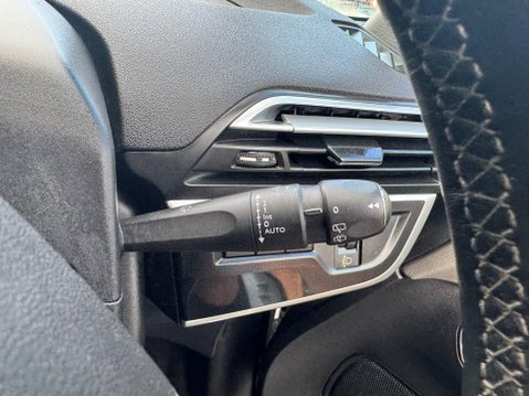 Citroen C4 Picasso 1.6 e-HDi Airdream Exclusive+ Euro 5 (s/s) 5dr 17