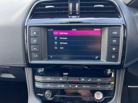 Jaguar F-Pace 2.0 D180 R-Sport Auto AWD Euro 6 (s/s) 5dr 74