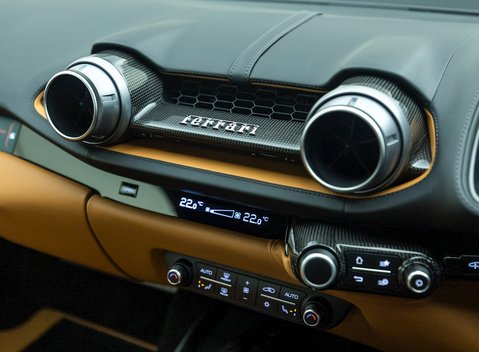 Ferrari 812 Superfast 15