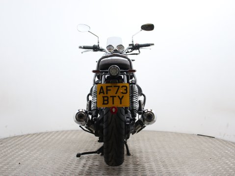 Moto Guzzi V7 V7 IV SPECIAL 11