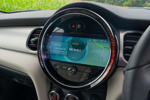 Mini Convertible John Cooper Works 16