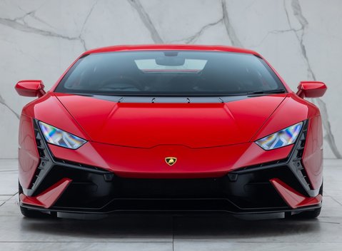 Lamborghini Huracan TECNICA 7