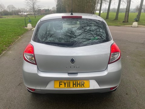 Renault Clio 1.2 Bizu Euro 5 3dr 11