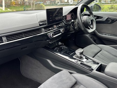 Audi A4 2.0 TDI 35 Black Edition S Tronic Euro 6 (s/s) 5dr 