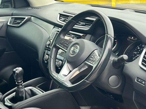 Nissan Qashqai 1.5 Qashqai Tekna dCi 5dr *NATIONAL DELIVERY* 44