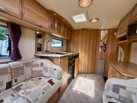 Bailey Unicorn Seville 17