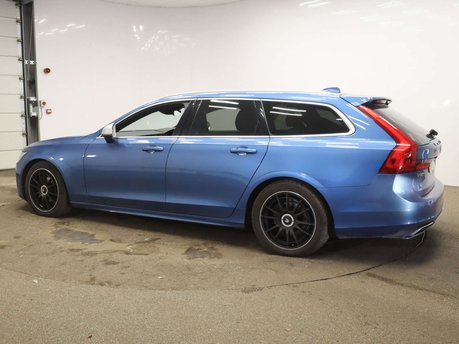 Volvo V90 2.0 V90 R-Design D4 Auto 5dr 15