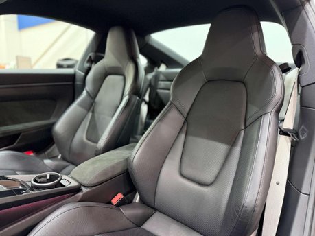 Porsche 911 3.0T 992 Carrera 4 GTS Coupe 2dr Petrol PDK 4WD Euro 6 (s/s) (480 ps) 