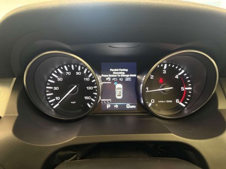 Land Rover Range Rover Evoque 2.2 SD4 Dynamic SUV 5dr Diesel Auto 4WD Euro 5 (s/s) (190 ps) 39