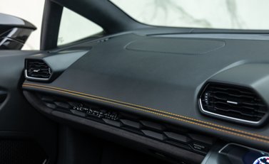 Lamborghini Huracan Spyder LP 580-2 21