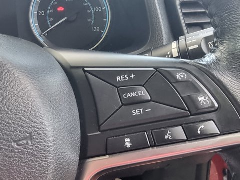Nissan LEAF ACENTA EV 44