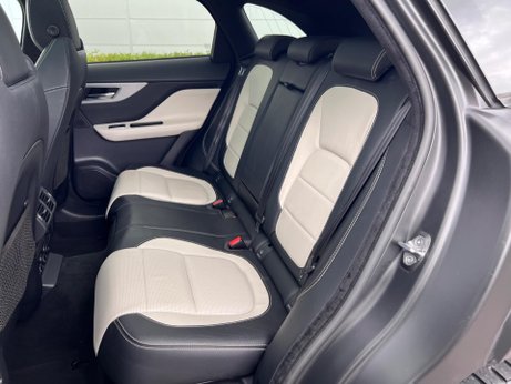 Jaguar F-Pace 2.0 D180 R-Sport Auto AWD Euro 6 (s/s) 5dr 26