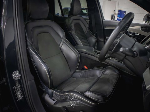 Volvo XC90 2.0 XC90 R-Design D5 PowerPulse AWD Auto 4WD 5dr 15