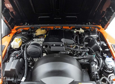 Land Rover Defender 110 Adventure Edition 29