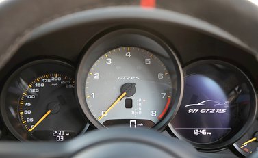 Porsche 911 (991) GT2 RS 16