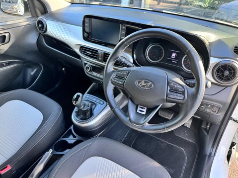 Hyundai i10 MPI PREMIUM 10