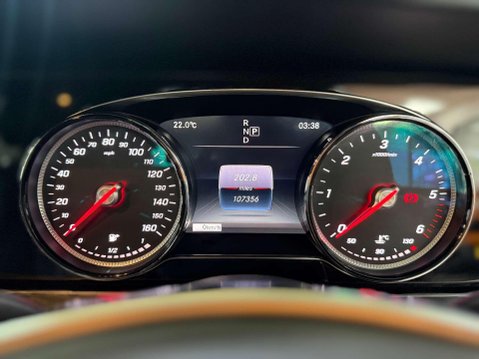 Mercedes-Benz E Class 2.0 E220d AMG Line Saloon 4dr Diesel G-Tronic+ Euro 6 (s/s) (194 ps) 31