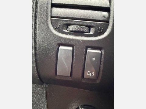 Renault Trafic 2.0 dCi ENERGY 30 Business Panel Van 5dr Diesel Manual LWB High Roof Euro 6 30