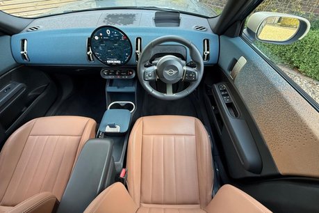 Mini Countryman C EXCLUSIVE 22