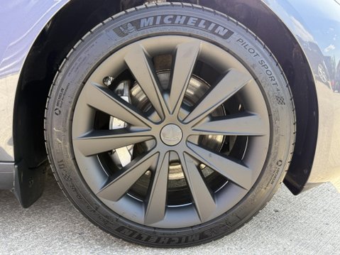Tesla Model 3 Saloon 4dr Electric Auto RWD (241 bhp) 14