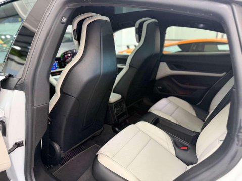 Porsche Taycan Performance Plus 93.4kWh 4S Saloon 4dr Electric Auto 4WD (11kW Charger) (57 48