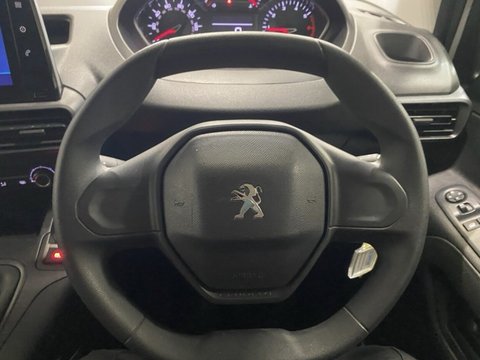 Peugeot Partner BLUEHDI PROFESSIONAL PREMIUM PLUS L1 12