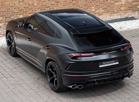 Lamborghini Urus 9
