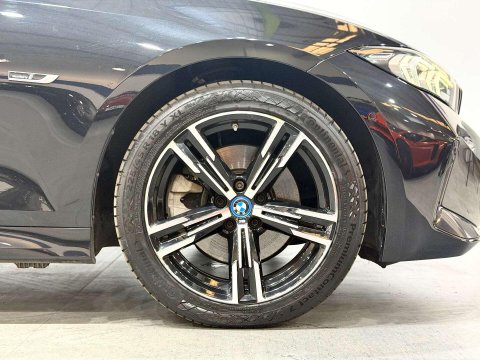 BMW 3 Series 2.0 330e 12kWh M Sport Saloon 4dr Petrol Plug-in Hybrid Auto Euro 6 (s/s) ( 14