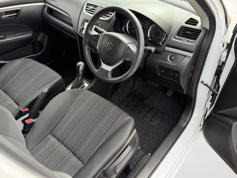 Suzuki Swift 1.2 SZ4 [Nav] 5dr Auto 19