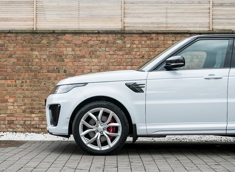 Land Rover Range Rover Sport 5.0 SVR 38