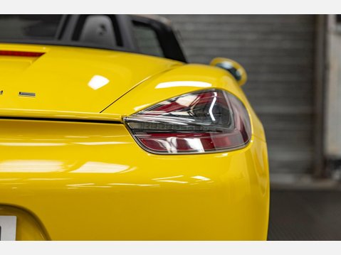Porsche Boxster 2.7 981 PDK Euro 6 (s/s) 2dr 69