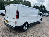 Renault Trafic LWB L2H1 Low Roof LL30 Extra Air Con Alloys Nav Sensors 6