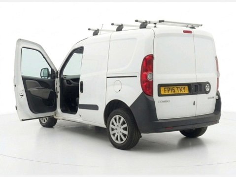 Vauxhall Combo 1.3 CDTi 2000 ecoFLEX 16v Panel Van 3dr Diesel Manual FWD L1 H1 (s/s) (126 12