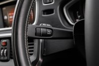 Volvo V40 T2 R-DESIGN NAV PLUS 16