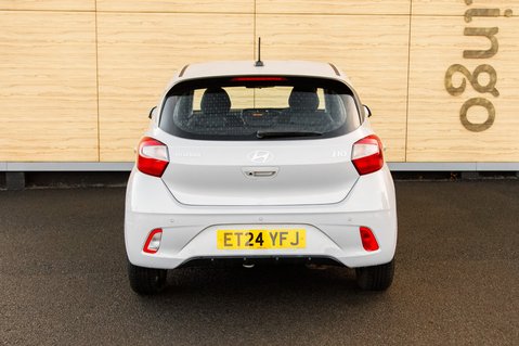 Hyundai i10 ADVANCE 6