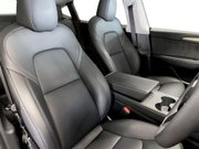 Tesla Model Y (Dual Motor) Long Range SUV 5dr Electric Auto 4WDE (384 bhp) DAB Radio - Re 11
