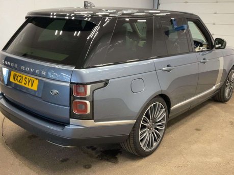 Land Rover Range Rover 3.0 Range Rover Vogue D MHEV Auto 4WD 5dr 5