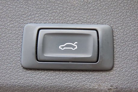 Audi Q7 3.0 TDI V6 S line Plus SUV 5dr Diesel Tiptronic quattro Euro 5 (s/s) (245 p 12