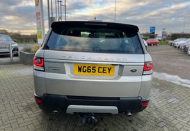 Land Rover Range Rover Sport 3.0 SDV6 HSE AUTO 9
