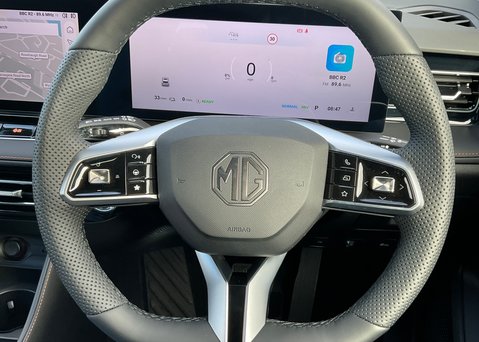 MG HS 1.5 T-GDI PHEV TROPHY 22