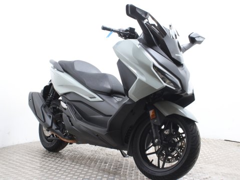 Honda NSS350 Forza 350 FORZA ABS SPECIAL EDITION 3