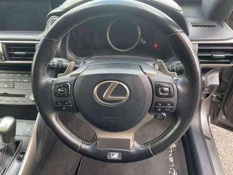 Lexus Is 2.5 IS 300h F Sport CVT 4dr 6