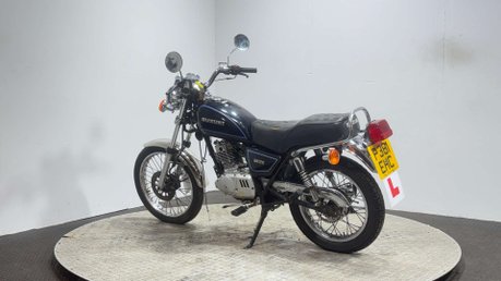 Suzuki GN 1996 CLASSIC 125CC PROJECT BIKE SPARES OR REPAIR LEARNER BIKE 6