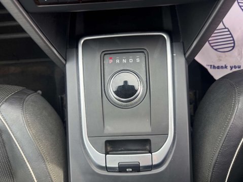 Land Rover Discovery Sport 2.0 Discovery Sport HSE Dynamic Luxury TD4 Auto 4WD 5dr 60