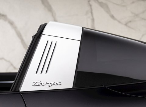 Porsche 911 (992) Targa 4 24