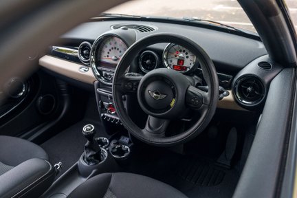 Mini Cooper Coupé CONCOURS 16